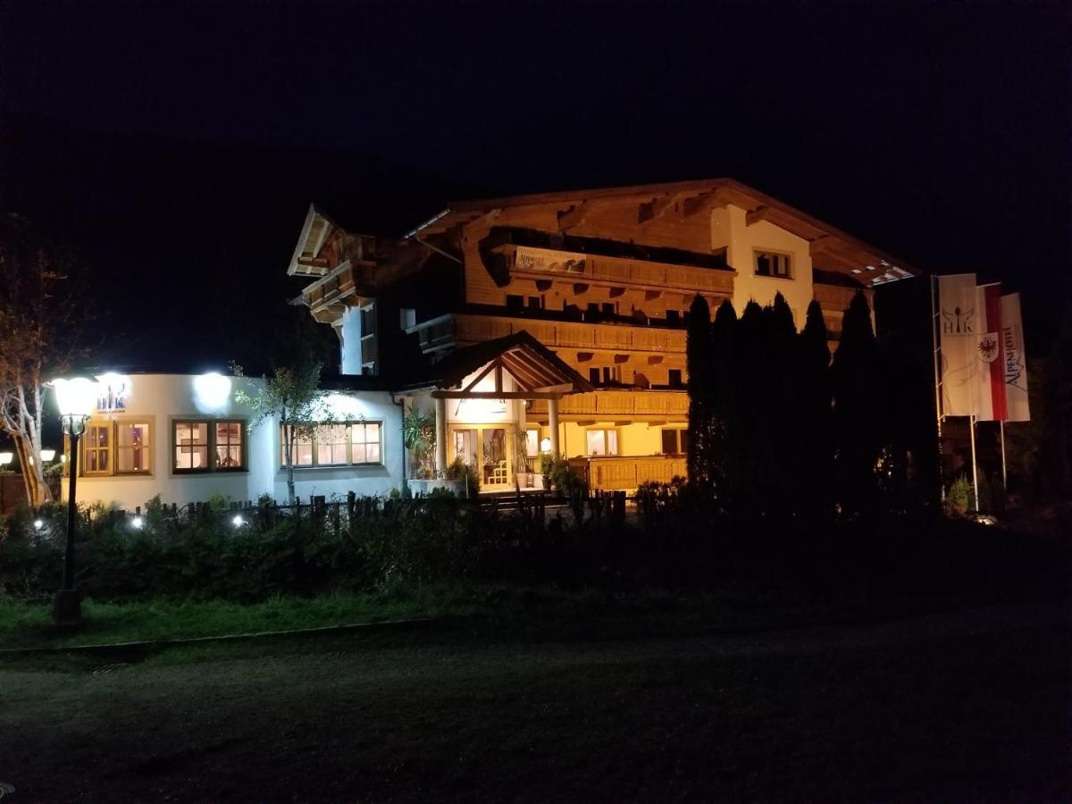 Alpenhotel Wildschoenau B&B מראה חיצוני תמונה