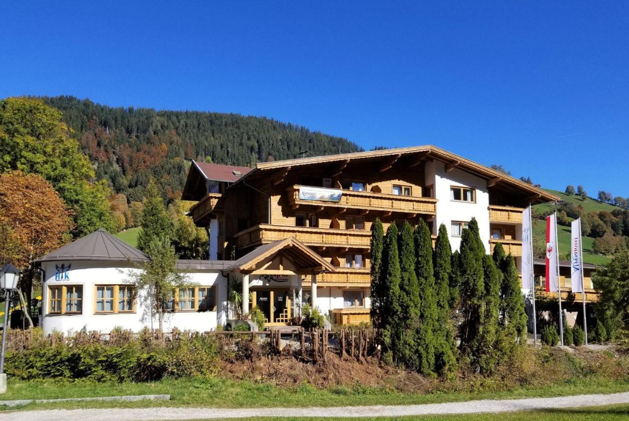 Alpenhotel Wildschoenau B&B מראה חיצוני תמונה